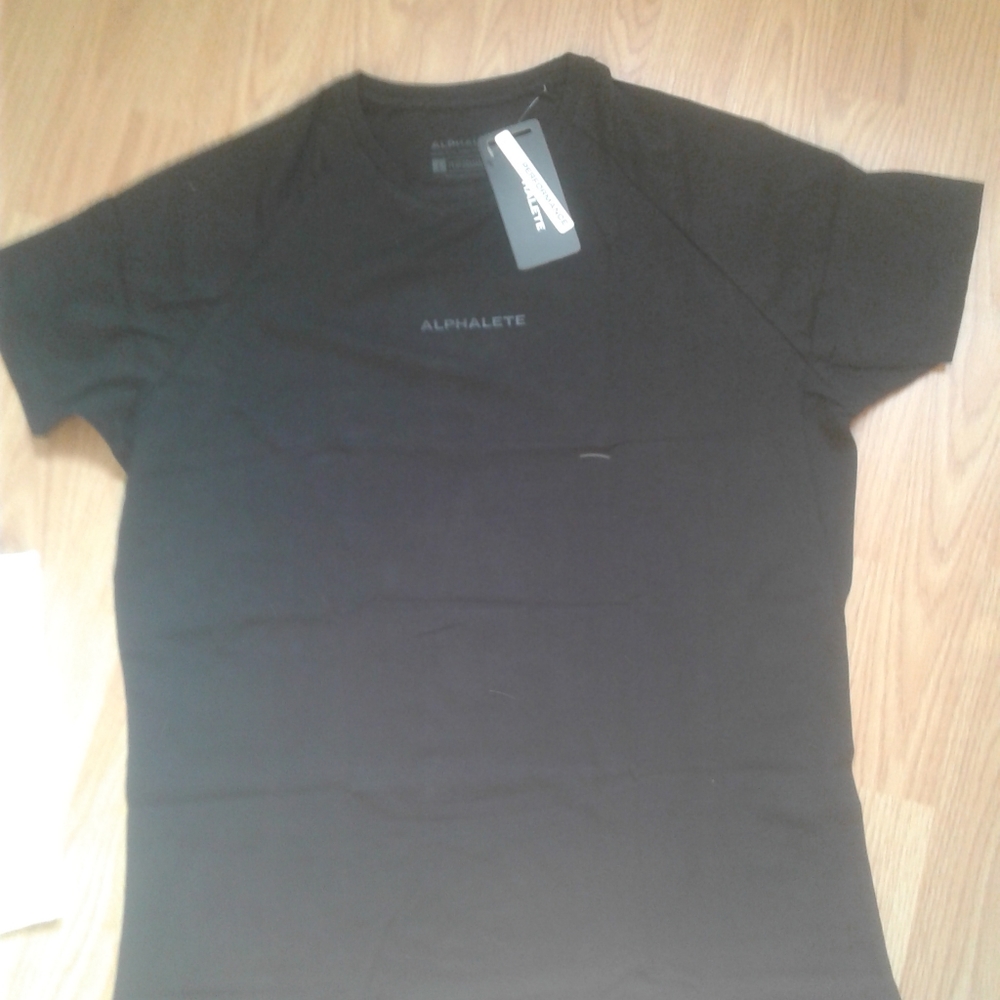 Alphalete T-shirt (NWT)